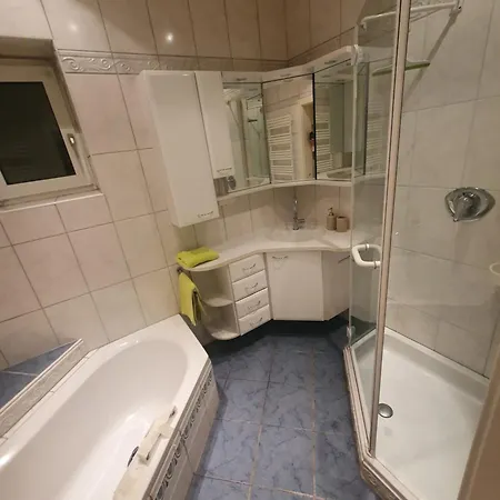 Eibenweg 4 * Linz